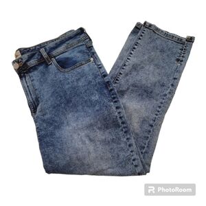 D/C jeans Penningtons acid wash notched hem ankle jeans
